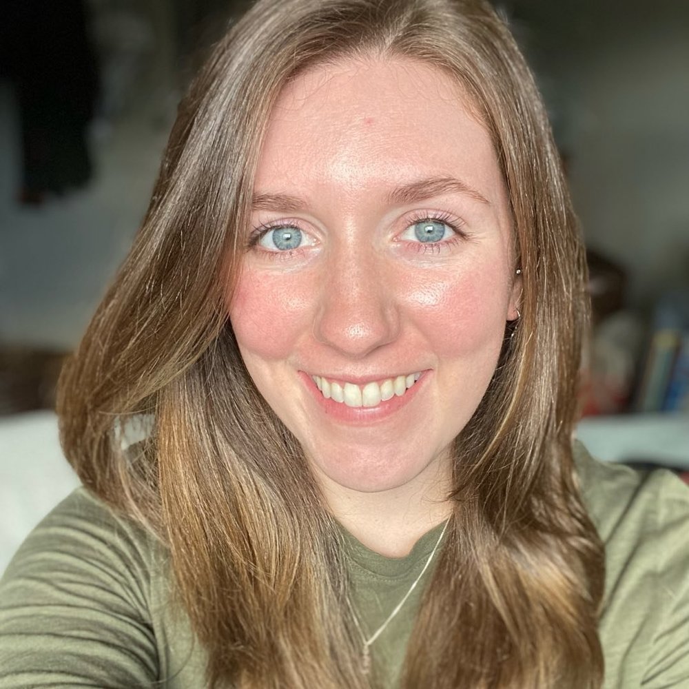 Meet your Posher, Julia
